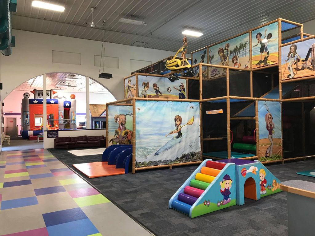 AMAZEment Action Playcenter at Cedarland 1